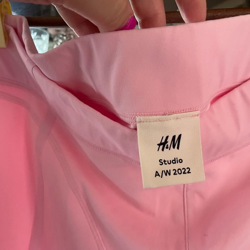 H&M pink bodysuit and leggings set new XL