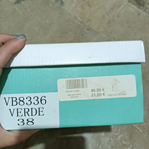 Verde turquoise sandals with thin heel, new, size 38