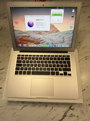 Apple MacBook Air 13-inch 2017 used, i5, 8GB RAM, 128GB SSD