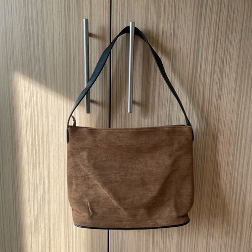 Brown beige shoulder bag faux suede like new, medium size