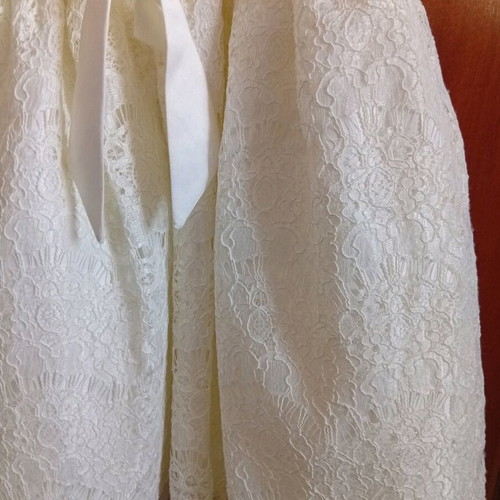 Dress No5 lace ivory with golden beads, like new, size 110 cm