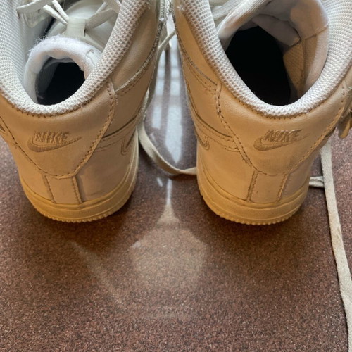 Girls' shoes size 33 used, Nike white boots, denim Zara with strass, adilette