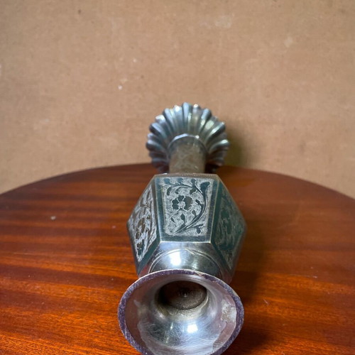 Engraved silver-plated vase like new for flowers