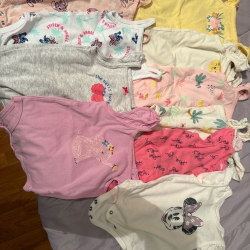 Sleeveless bodysuits 6 months like new