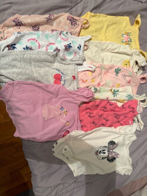 Sleeveless bodysuits 6 months like new