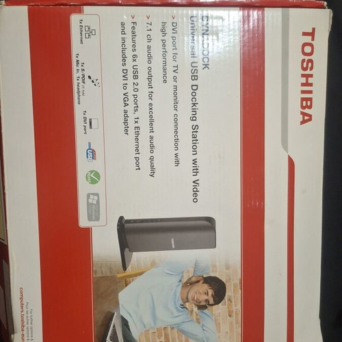 Toshiba USB docking station with video like new