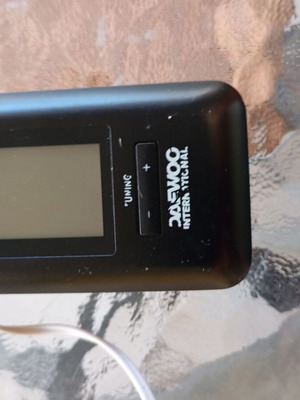 Ψηφιακό ραδιοφωνάκι DRP18 Daewoo σαν καινούργιο με ακουστικά
