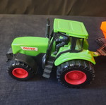 Toy tractor with trailer like new, fully functional