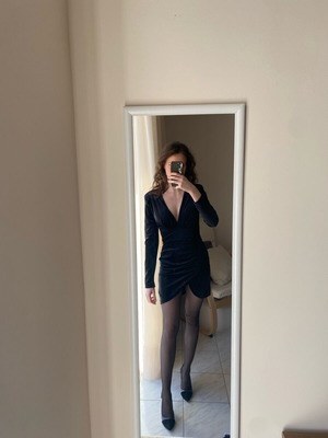 Black velvet mini dress one size new