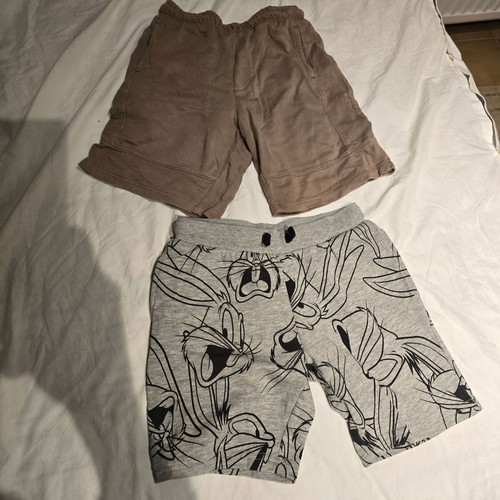Children's bermudas like new, set of 2, size 128 cm