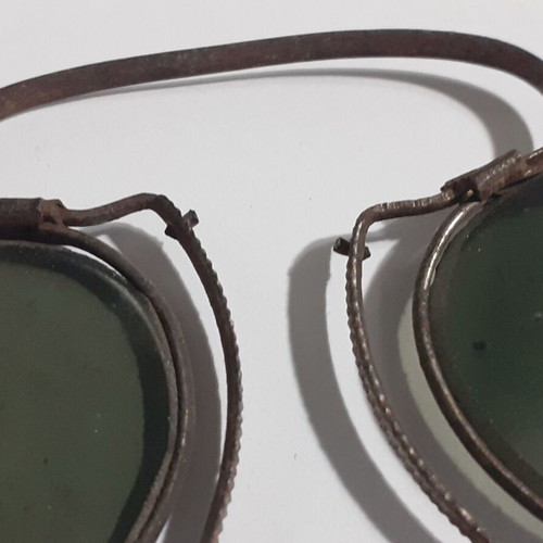 Vintage glasses used with metal frame
