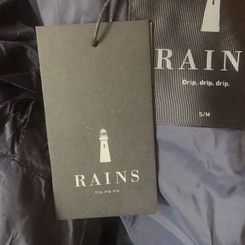 Rains Boxy Puffer Jacket new, women's size S-M, shiny blue
