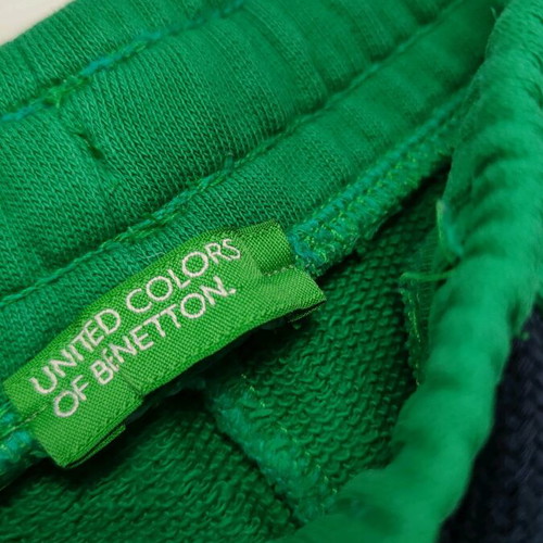 Benetton shorts green size 116 for 4-5 years like new