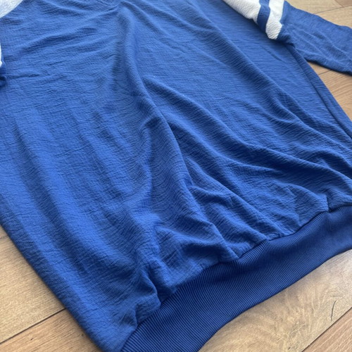 Men's Long Sleeve Sports Shirt like new, white and blue, XL