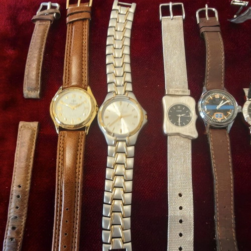 Pack of 10 Vintage & Classic Watches for Parts or Repair, Men & Women
