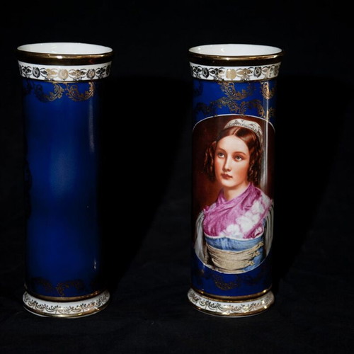Vintage decoration vases at least 20 cm new