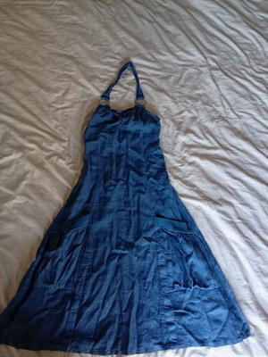 Linen dress with neck tie like new, size S, blue