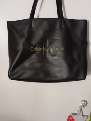 Calvin Klein shoulder bag black used