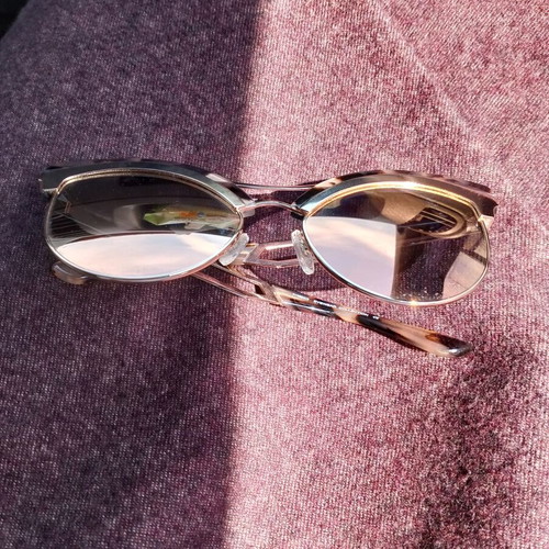 Med sunglasses like new