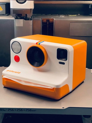 Κουτί για χαρτομάντιλα Polaroid-style καινούργιο