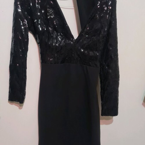 Dress with sequins and open back new, size S