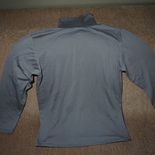 Gray long-sleeve men's blouse new, size M
