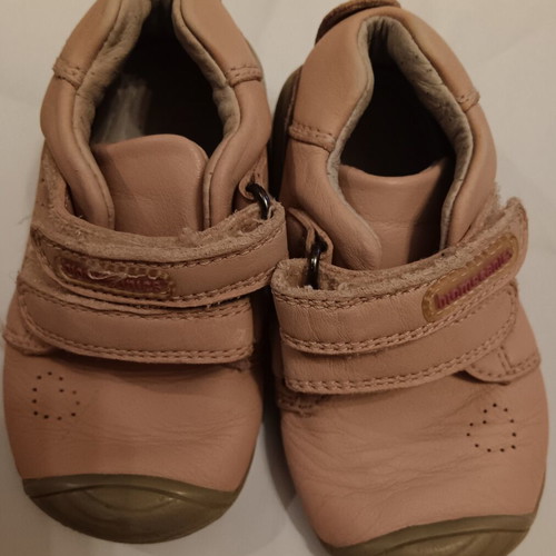 Biomecanics shoes size 21 used, good condition