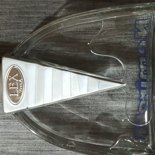 Βότκα Nemiroff Lex Alcohol 40% 700ml σαν καινούργιο, συλλεκτικό μπουκάλι