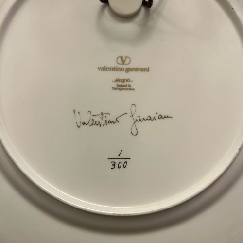 Valentino Garavani decorative plate new