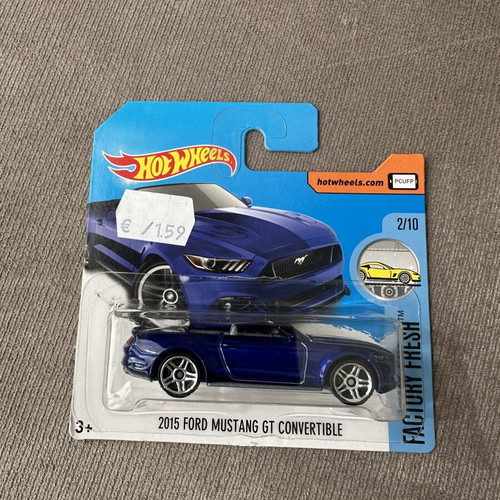 Hot Wheels 2015 Ford Mustang GT Convertible mainline