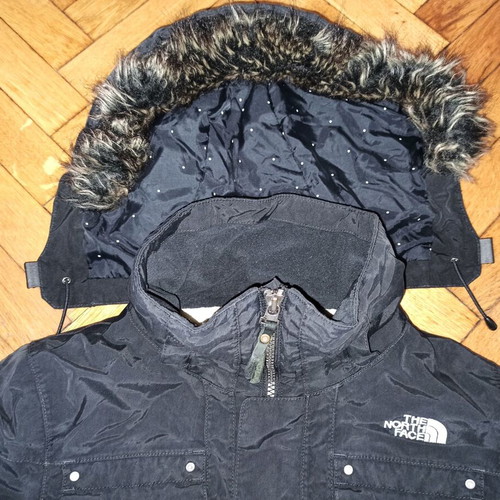 The North Face women's winter ski jacket used, size M, black