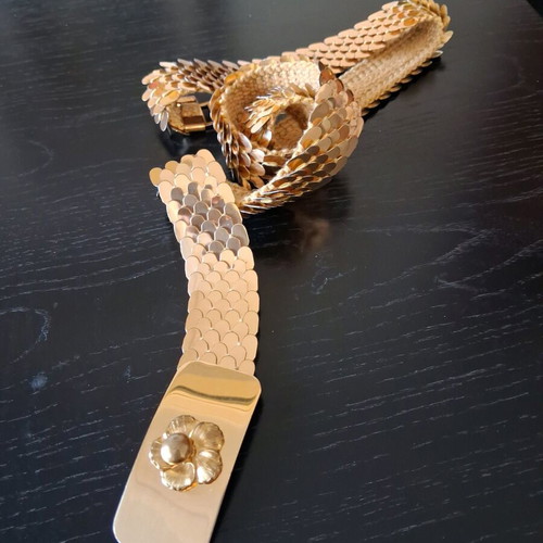 Vintage gold metal belt used with scales and flower detail