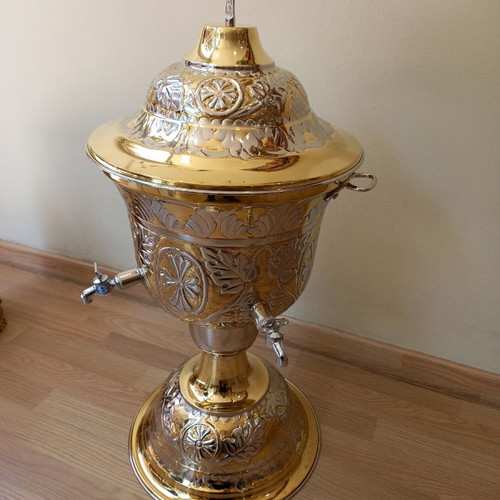 Bronze holy water container carved 77 cm with 2 taps new, 10 liters