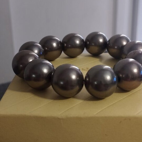 Elastic bracelet with large beads in anthracite metallic gray, like new