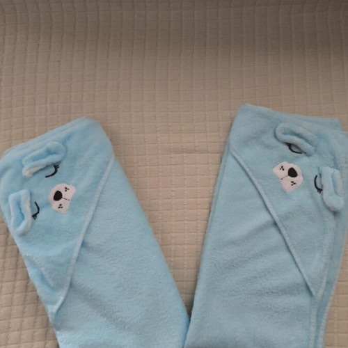 Baby bath towel set like new, 2 pieces