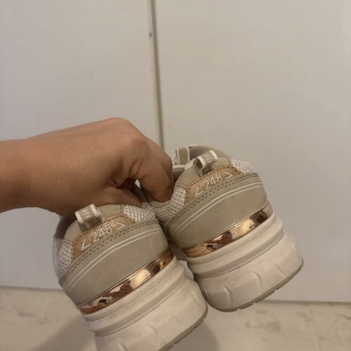 Athletic shoes like new, beige, size 38