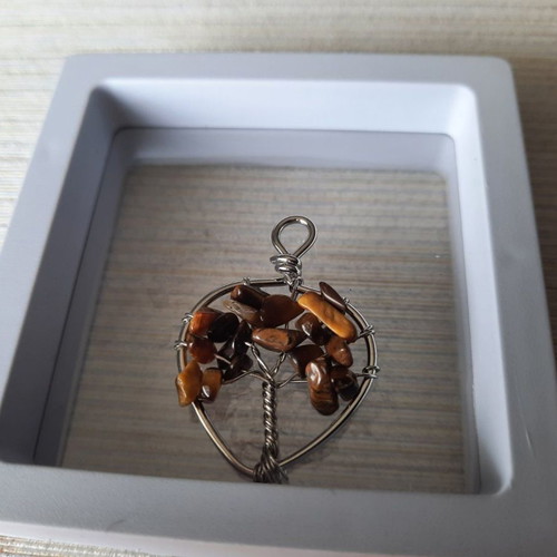 Tree of Life pendant with natural Tiger's Eye crystal new