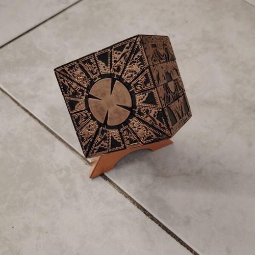 Hellraiser Cube like new from the famous movie