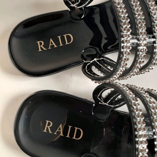Raid women's sandals size 36 like new, black