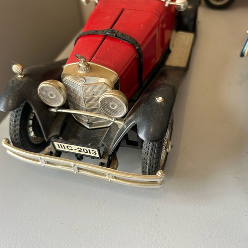 Burago 1/18 Antique Model Cars used, made in Italy