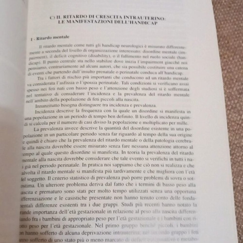 Il difetto di crescita intrauterino book used, Italian