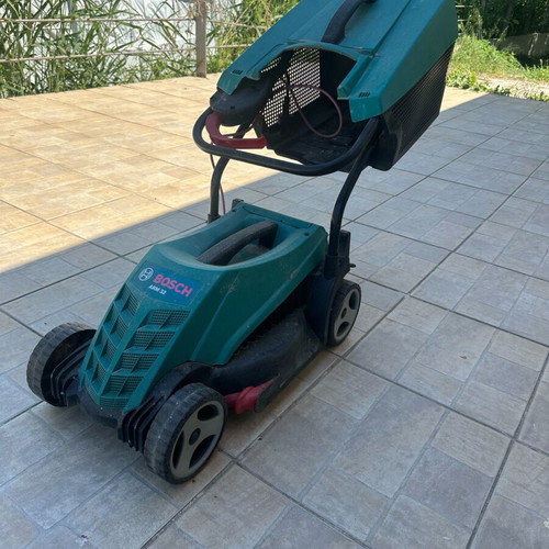 Bosch lawn mower used for repair or spare parts