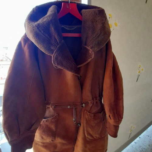 Leader men's jacket used, brown castor with fur lining, size XL
