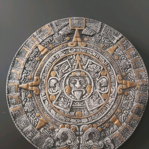 Aztec calendar used (solar calendar)