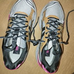 Αθλητικά παπούτσια Asics νούμερο 35,5 σαν καινούργια, πολύχρωμα