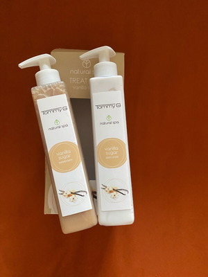 Body care set with shower gel and body lotion new