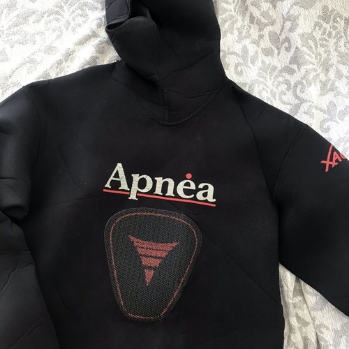Jacket Apnea for diving with integrated hood, like new, size XL