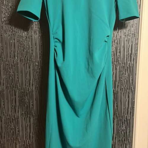 Zara women's elastic fitted dress used, green
