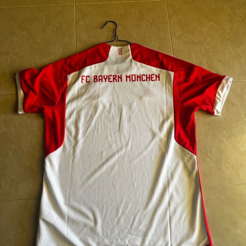 Bayern Munich Home Kit Jersey 23/24 Size XL Like New Authentic