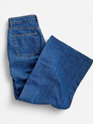 Ψηλόμεσο τζιν wide leg Bershka σαν καινούργιο, μέγεθος 34, μπλε